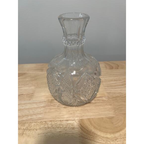 Vintage Crystal Glass Decanter Decorative Home Decor JL - Picture 1 of 8
